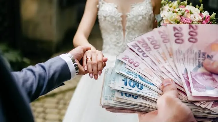 Evlenen çiftlere 1 milyar 52 milyon liralık ödeme desteği