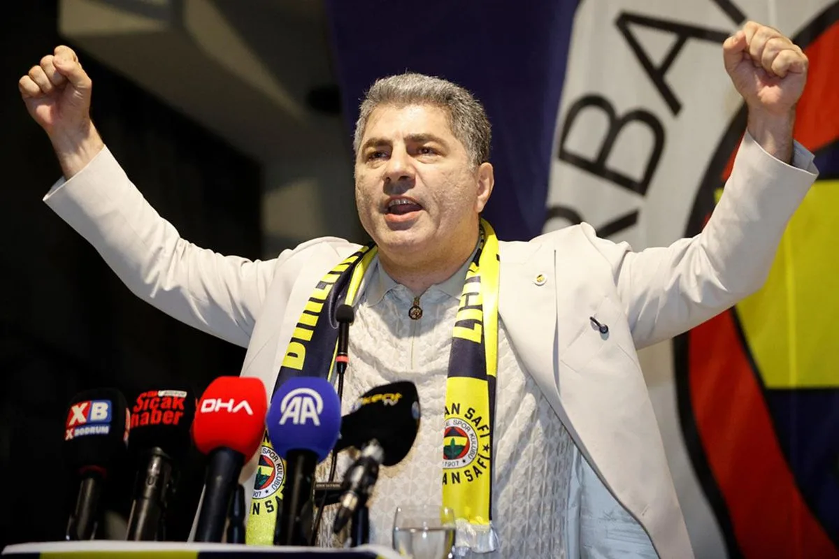 Sınırları epey zorladı! Hakan Safi'den Aziz Yıldırım'ı kızdıracak sözler